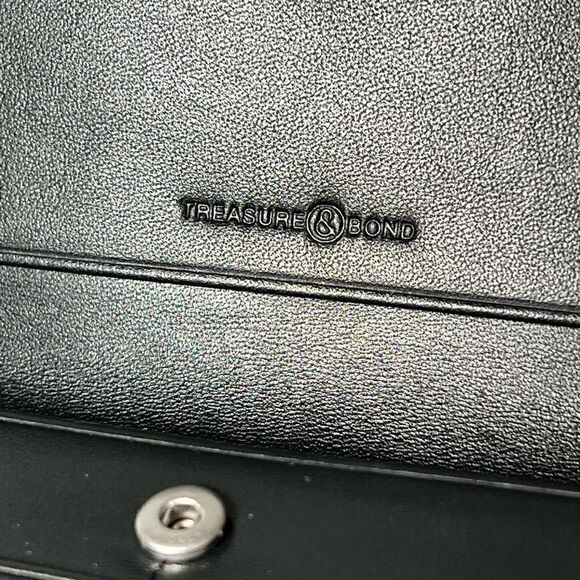 Authentic Treasure & Bond Wallet - Picture 5 of 6